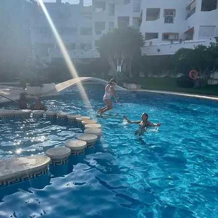 107m,merenrannasta 2mh Asunto Benalmádena
